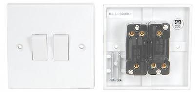Mercury 429.904 2 Gang 2-Way On/Off Light Switch BSEN60669-1 Compliant White